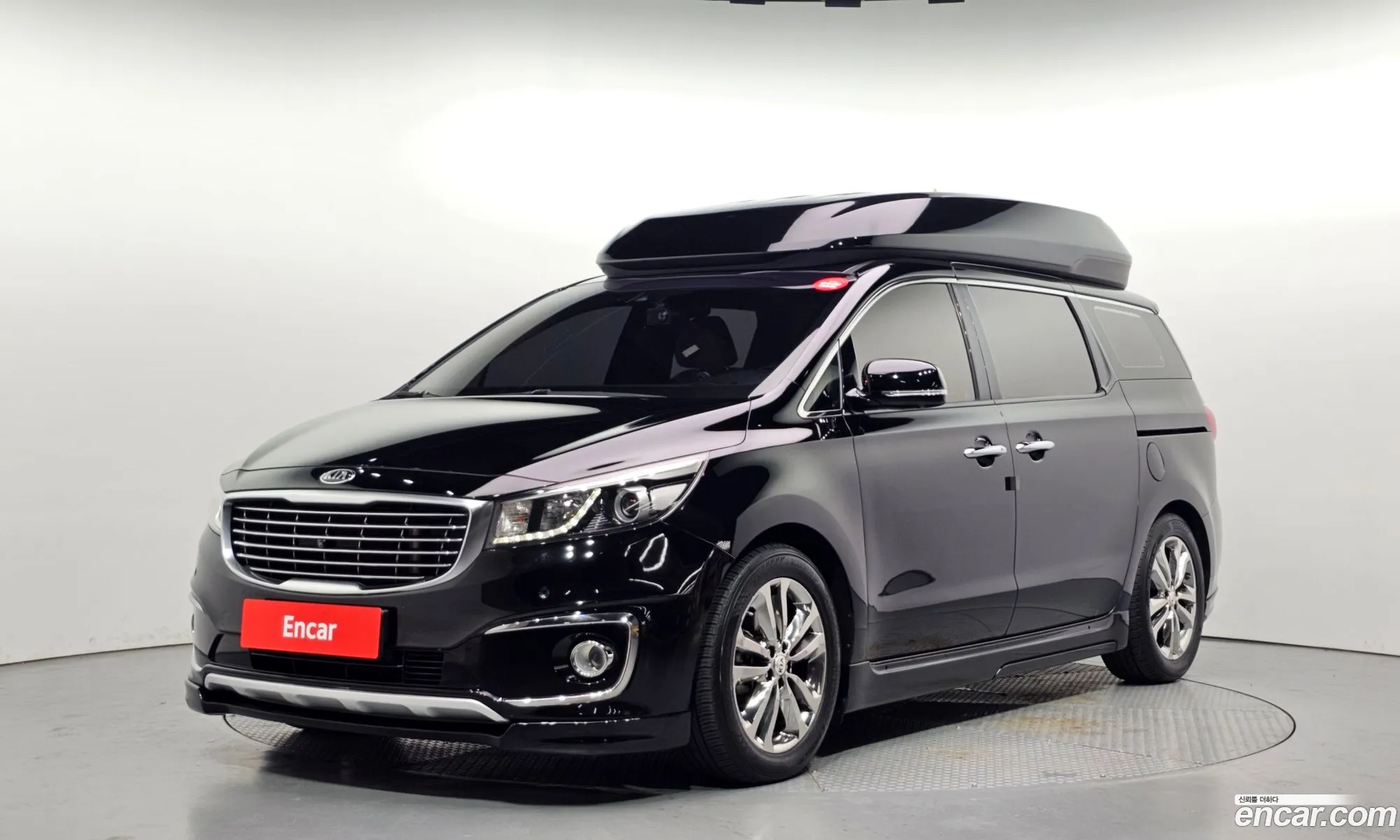 Kia Carnival 2017 — 3