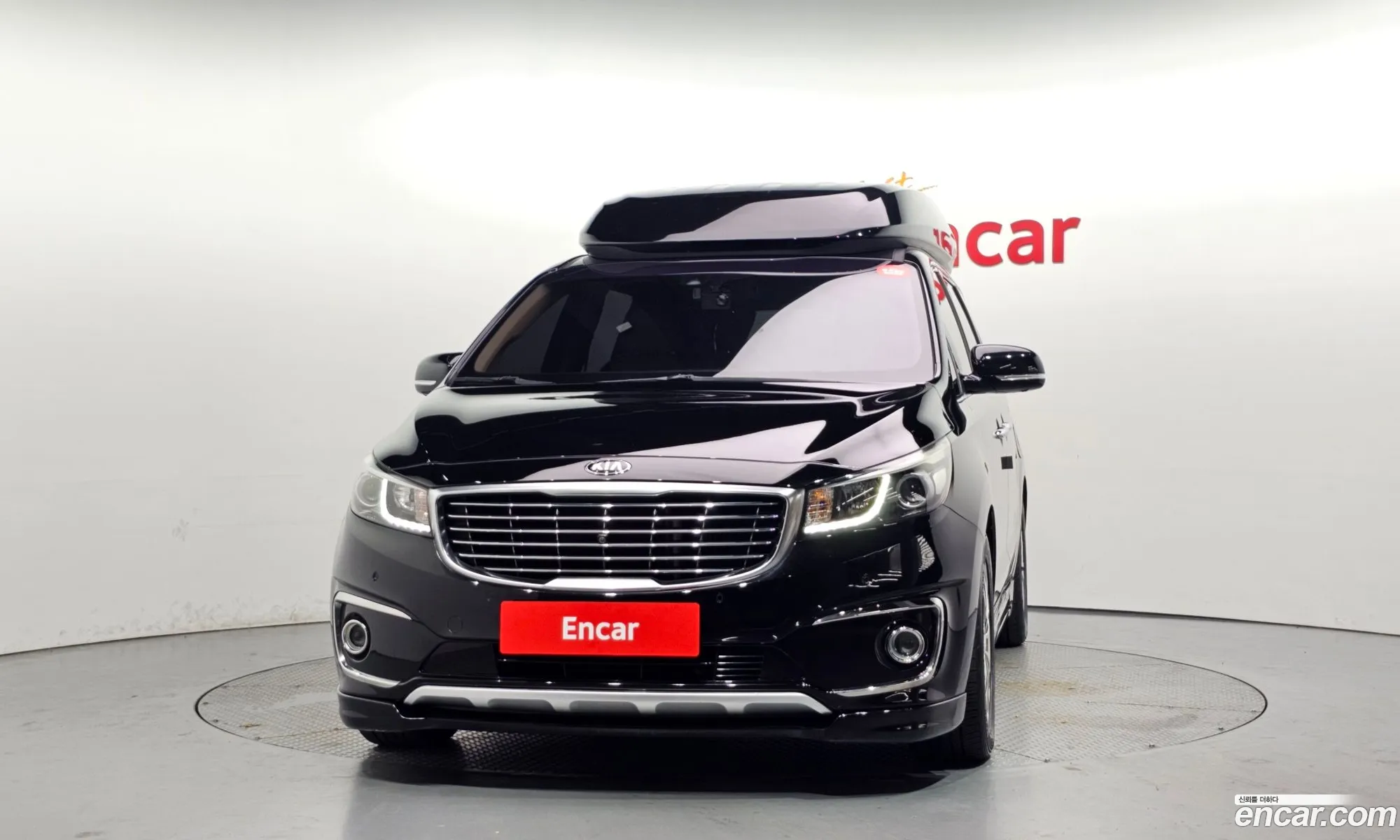 Kia Carnival 2017 — 2