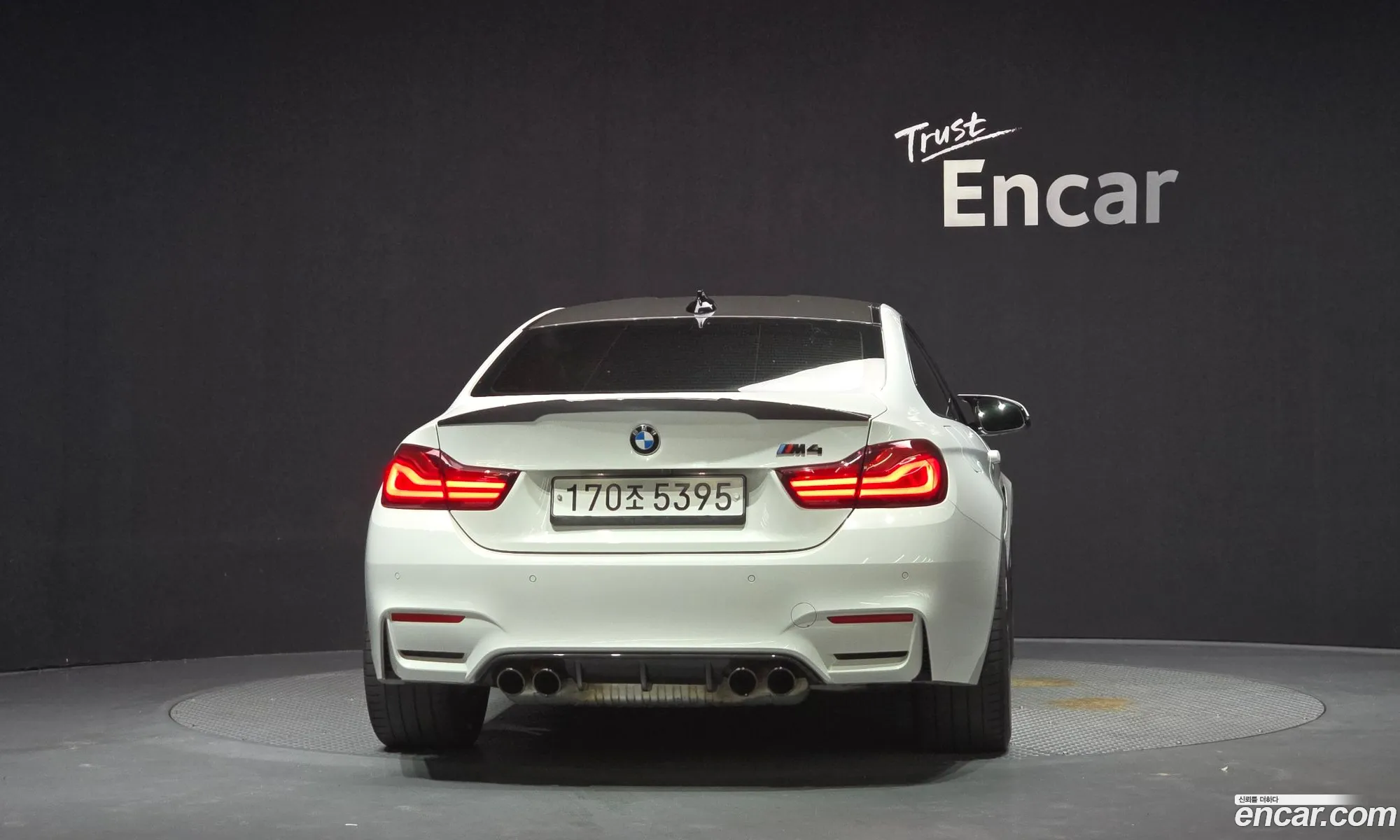 BMW M4 2019 WBS4Y9102LFH61896 — 19