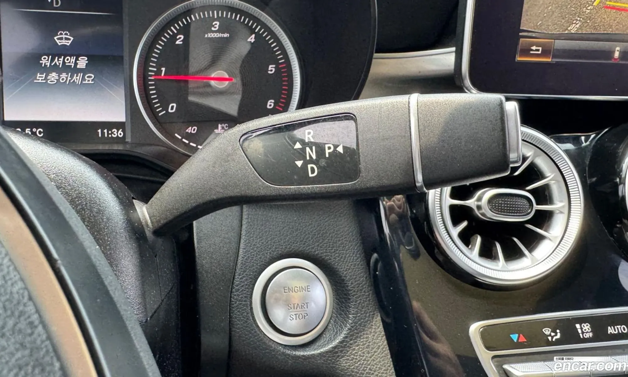 Mercedes-Benz GLC-Class X253 2018 — 11