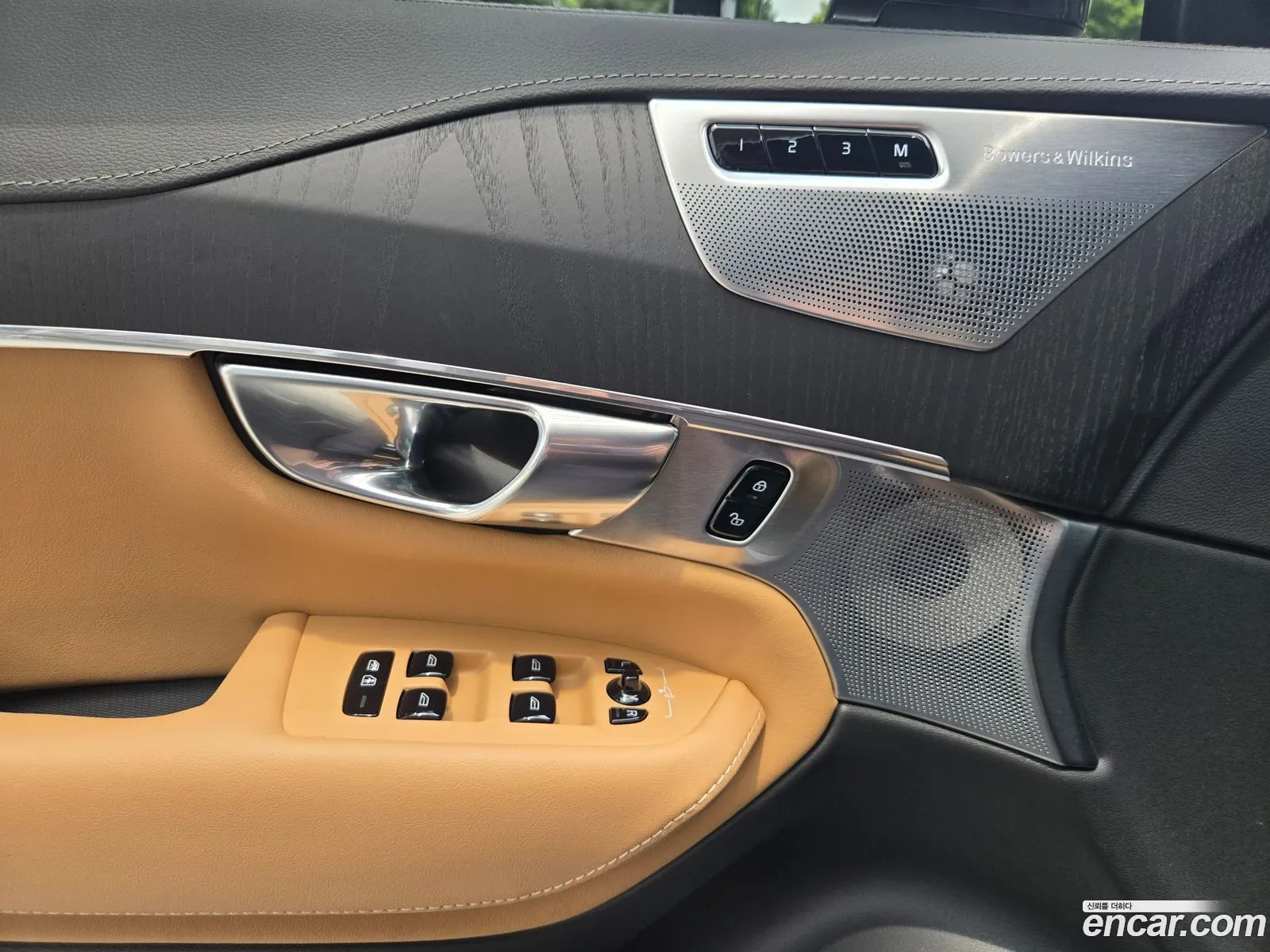 Volvo XC90 2024 — 11