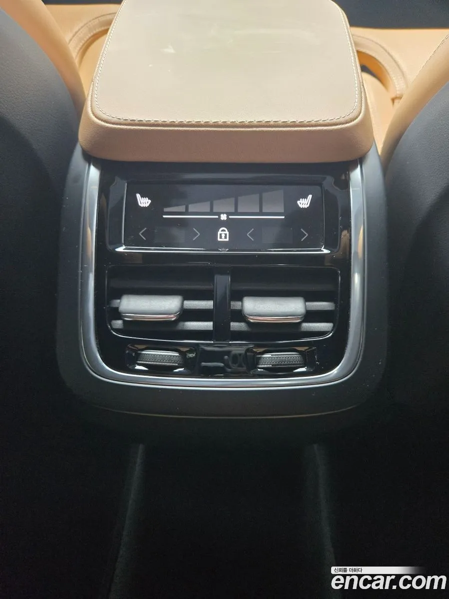 Volvo XC90 2024 — 5