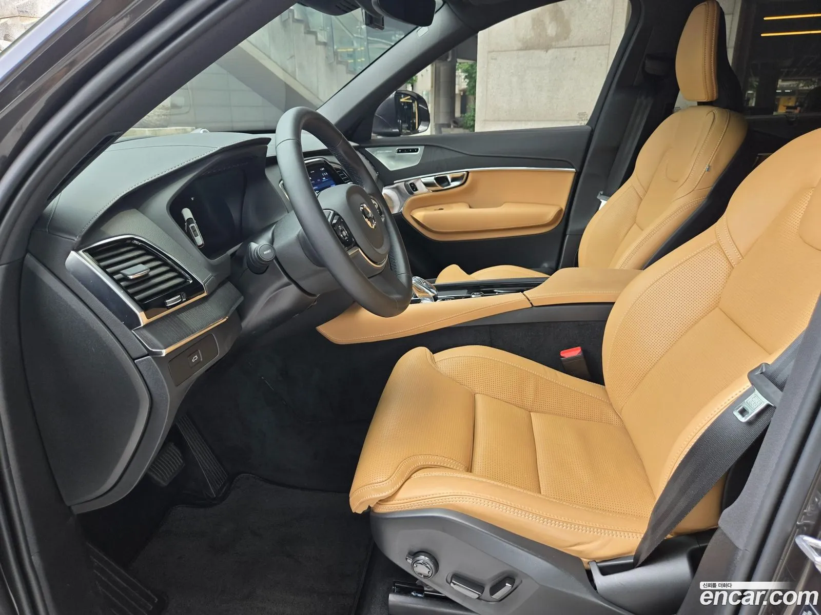 Volvo XC90 2024 — 9