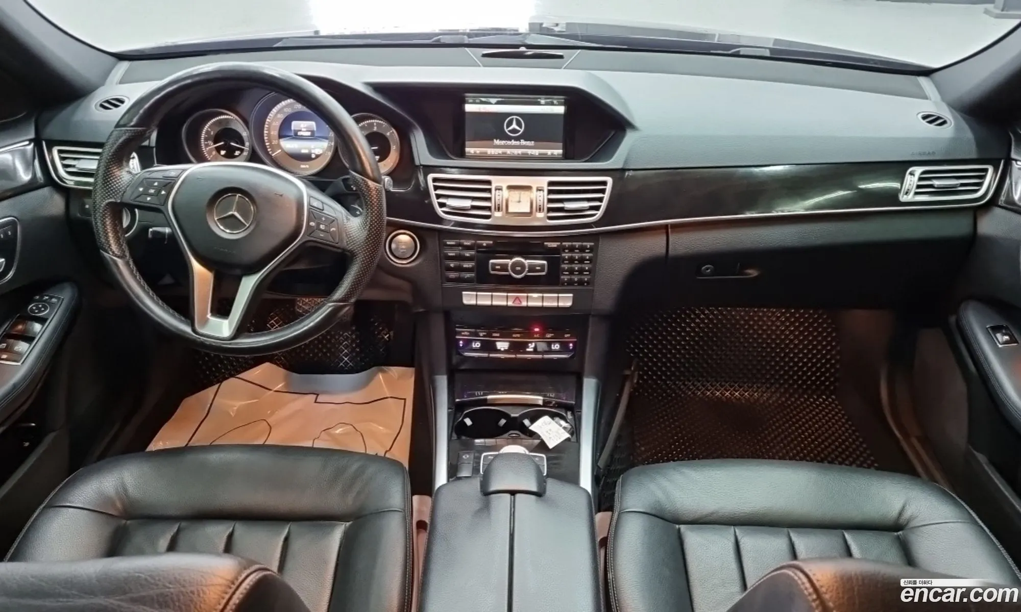 Mercedes-Benz E-Class W212 2014 — 16
