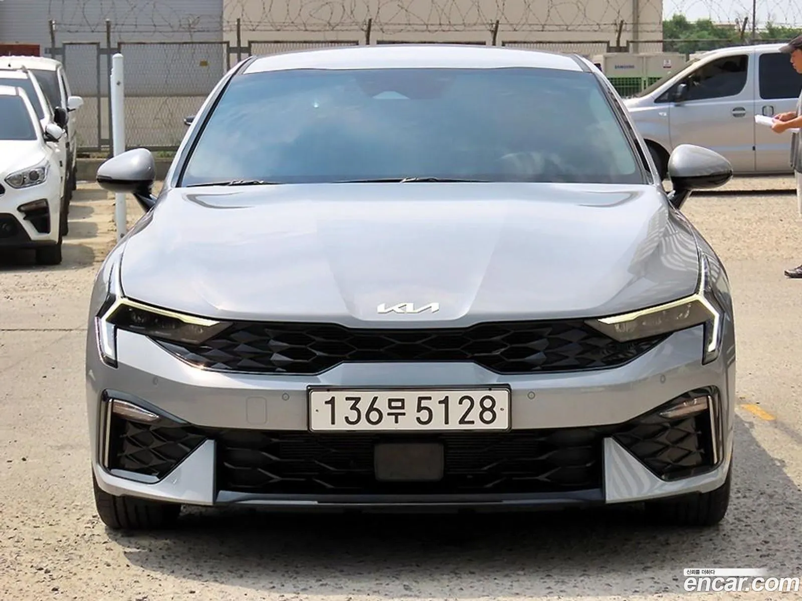 Kia K5 2023 — 3