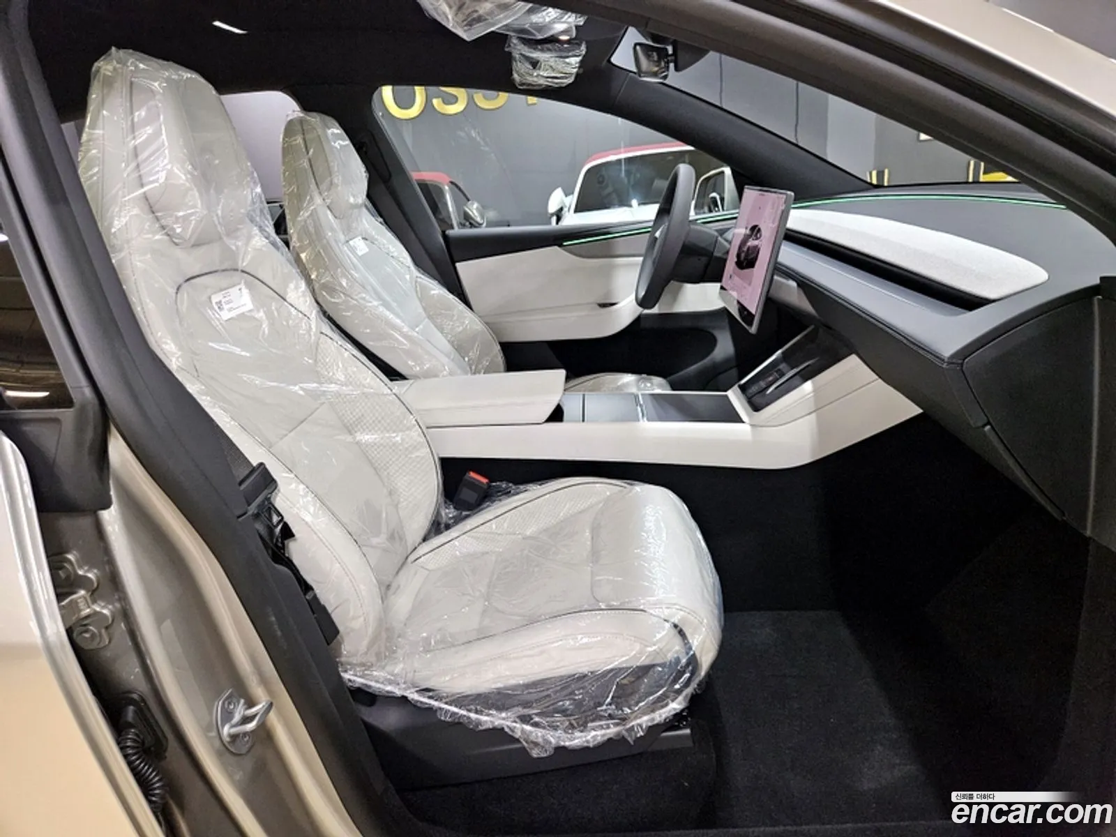 Tesla Model Y 2026 — 2