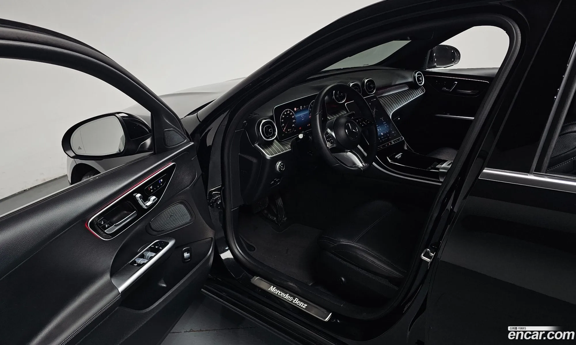 Mercedes-Benz C-Class W206 2024 — 10