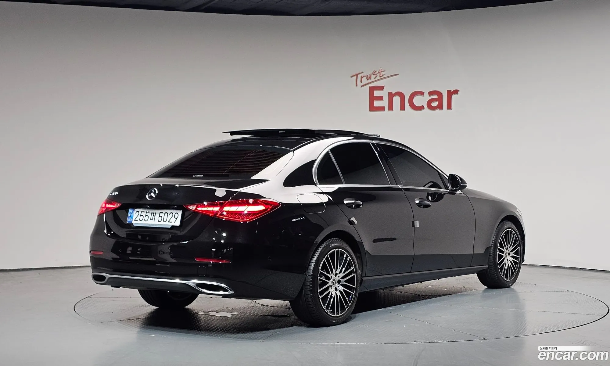 Mercedes-Benz C-Class W206 2024 — 22