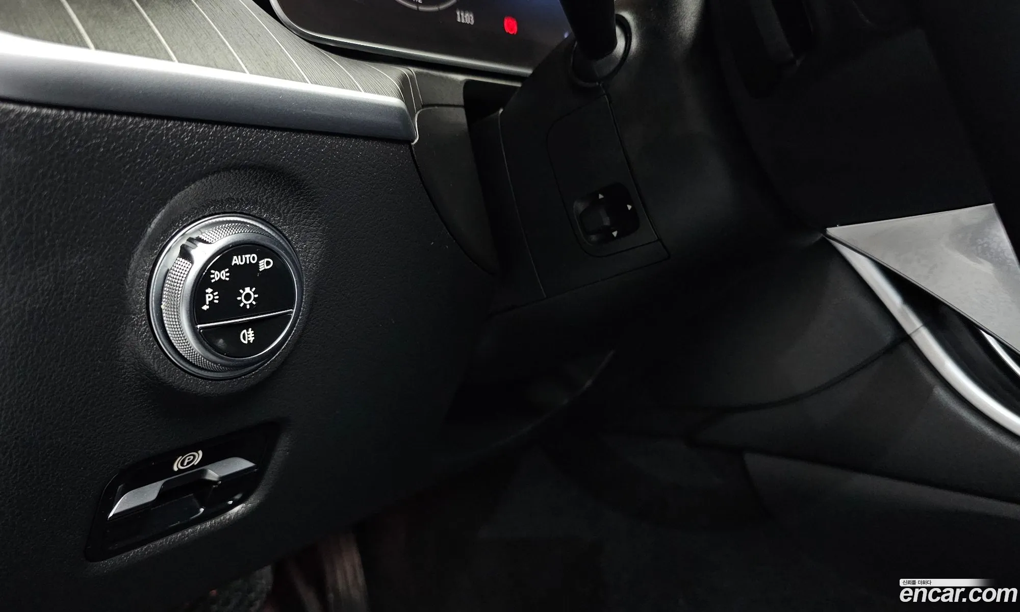 Mercedes-Benz C-Class W206 2024 — 4