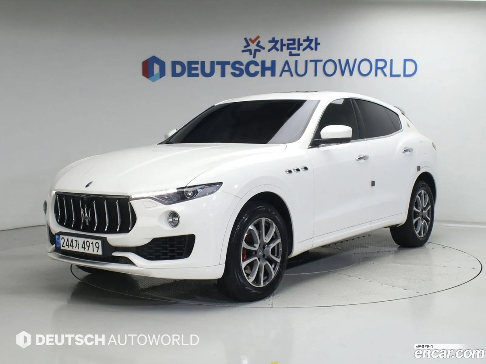 Maserati Levante 2017 — 20