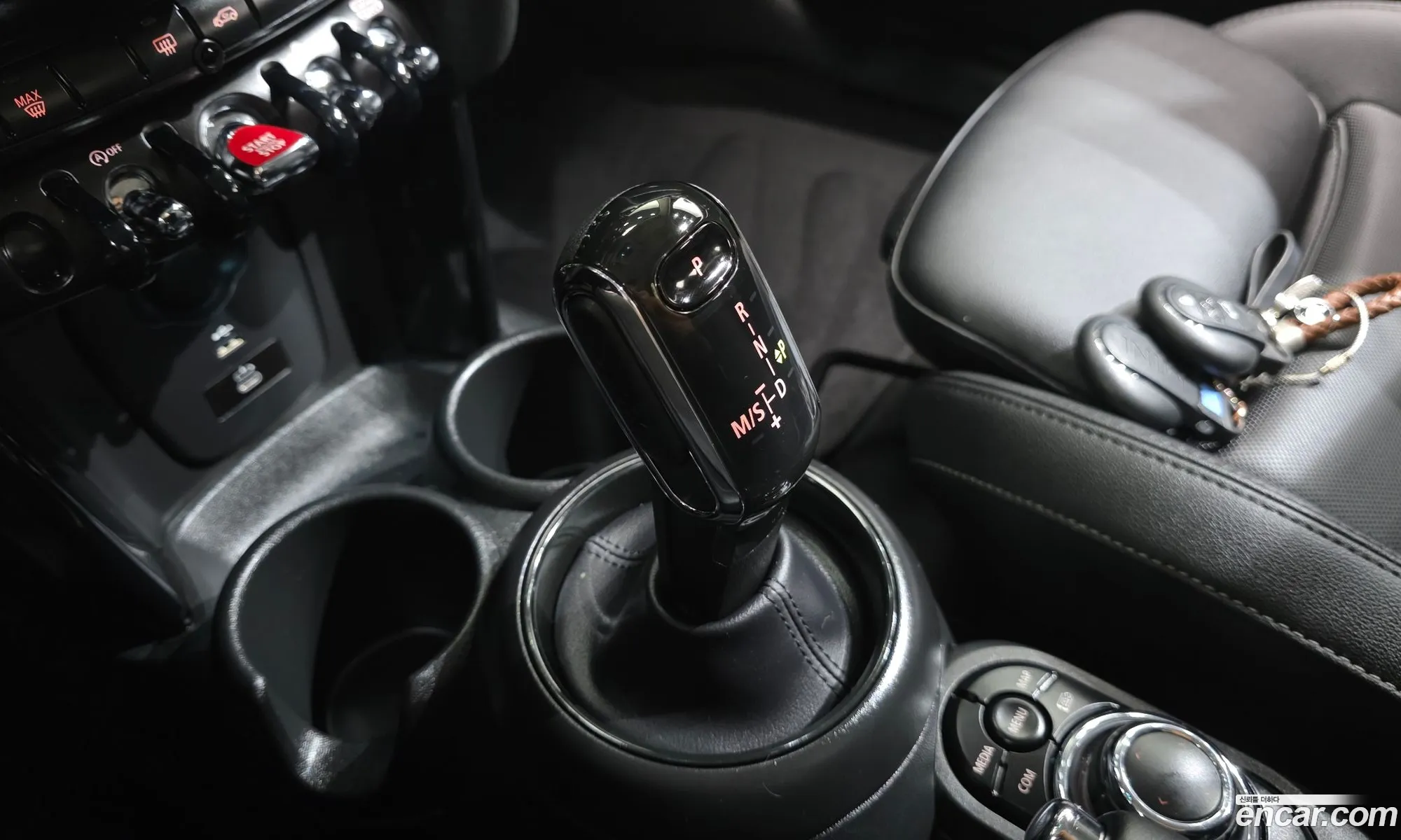 Mini Cooper 2023 WMW41DK0XP2U20752 — 6