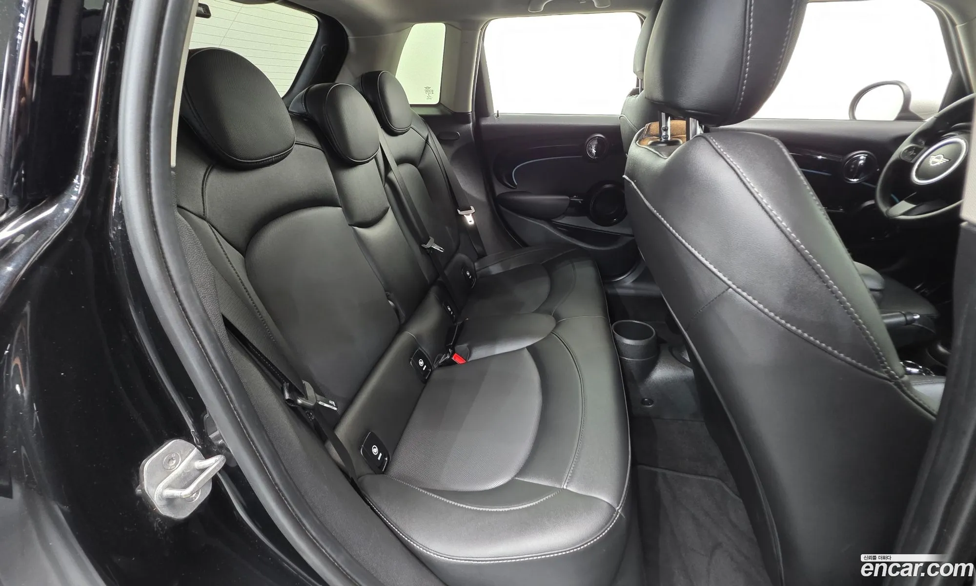 Mini Cooper 2023 WMW41DK0XP2U20752 — 8
