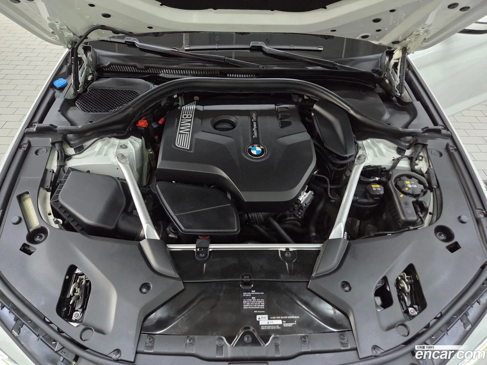 BMW 5 Series 2019 — 15