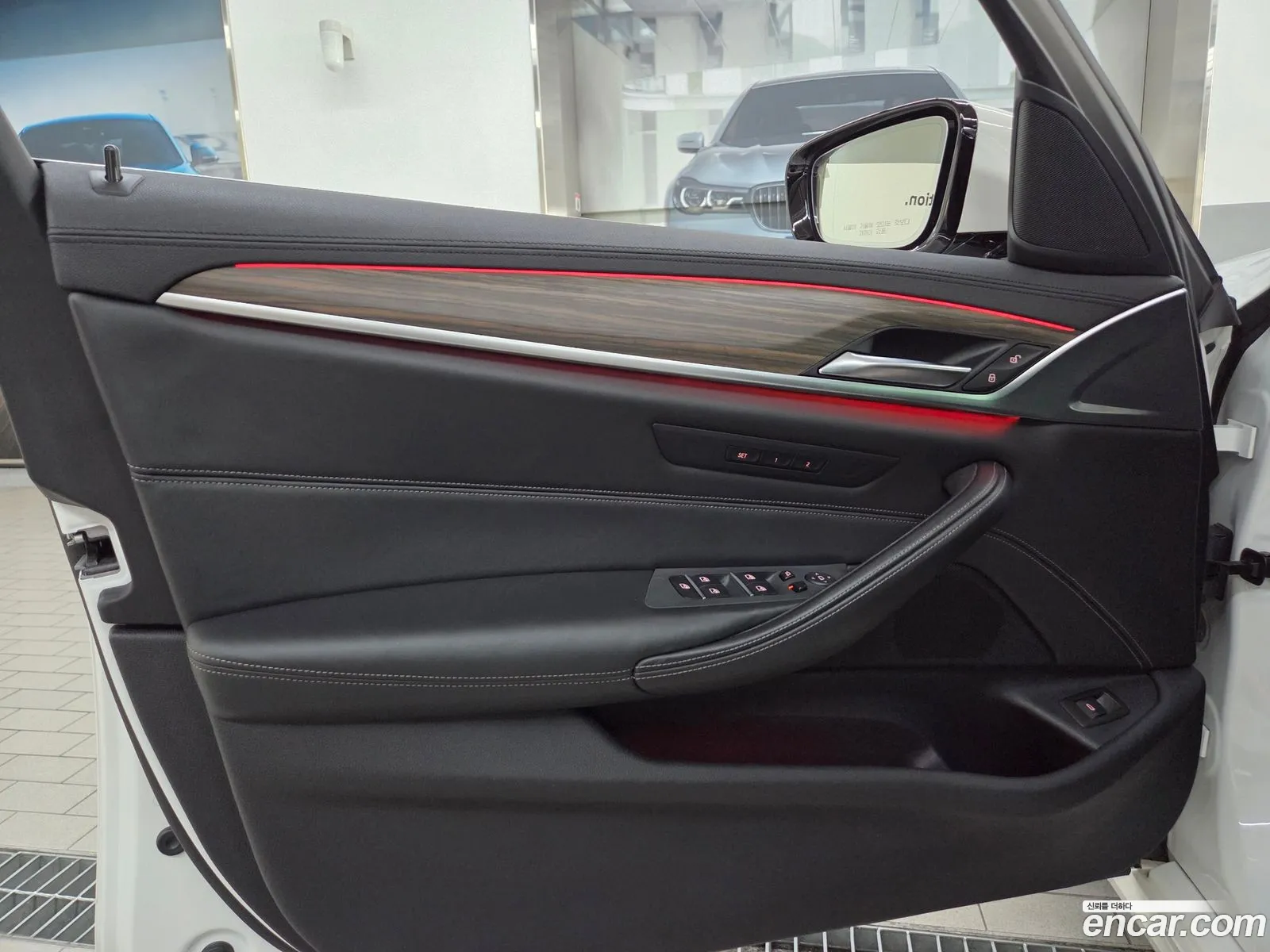 BMW 5 Series 2019 — 18