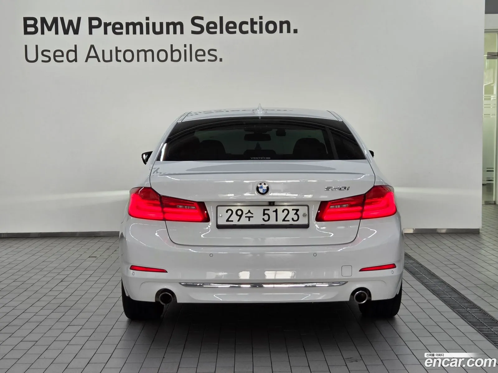 BMW 5 Series 2019 — 16