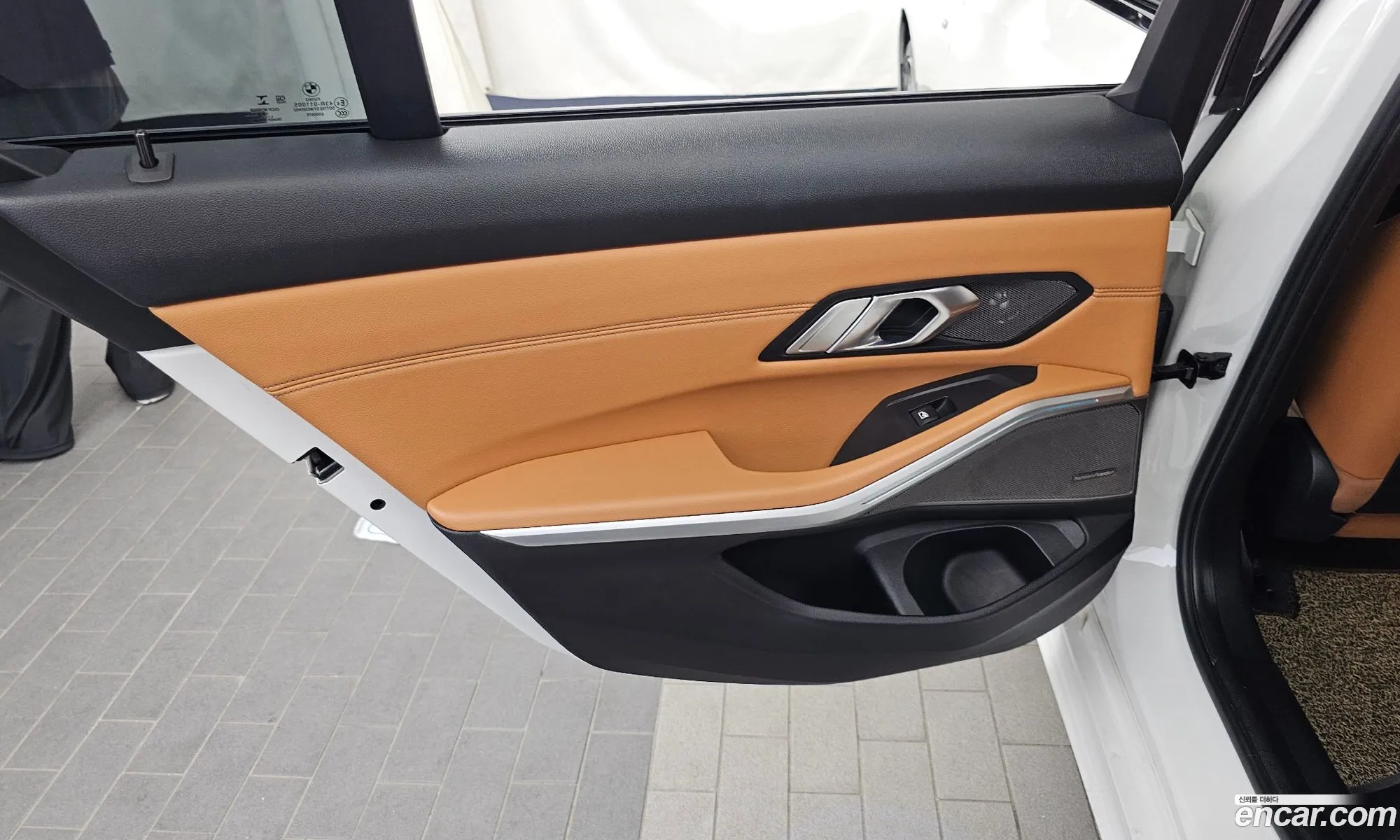 BMW 3 Series 2019 WBA5R9107KAE99343 — 25