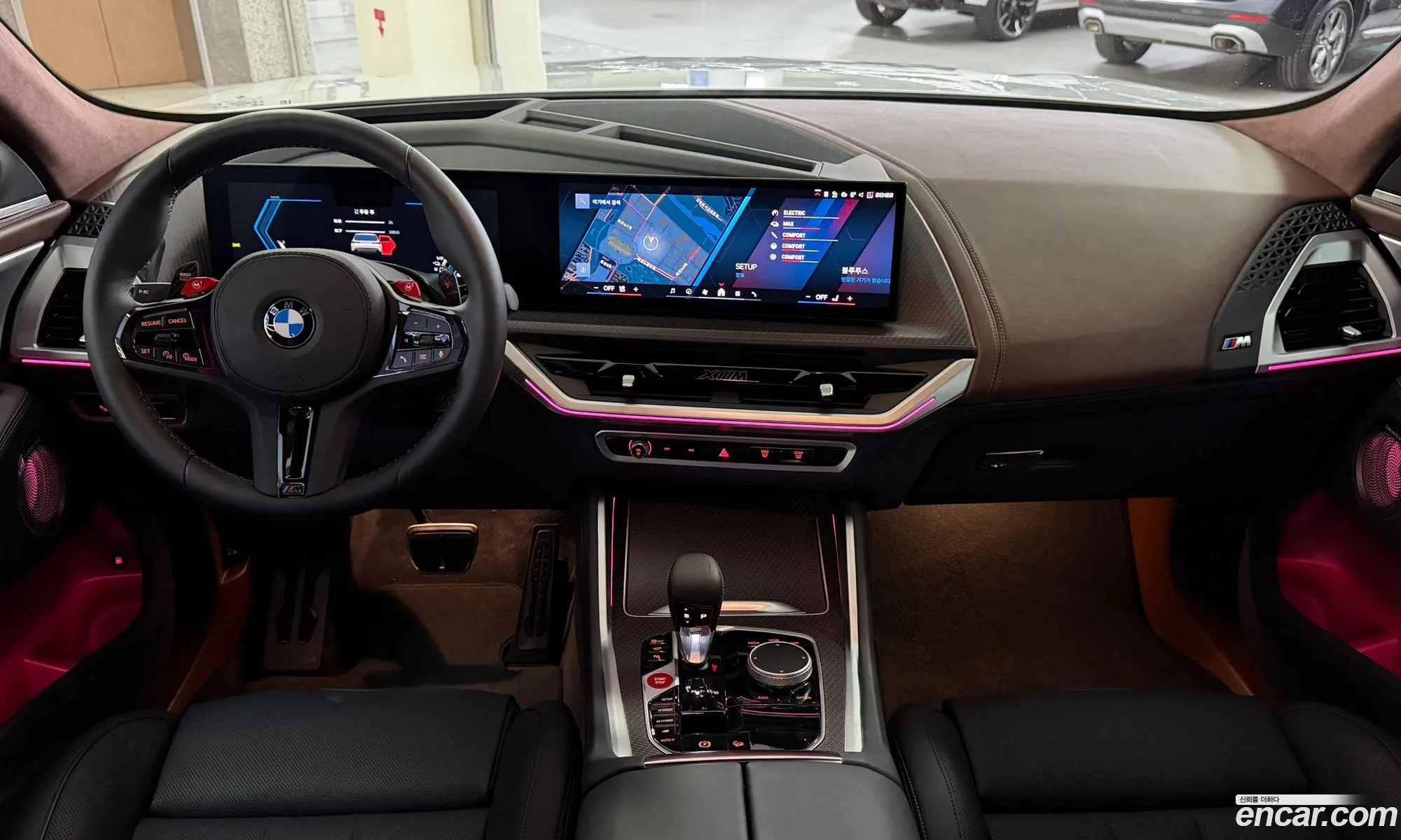 BMW XM 2025 — 11