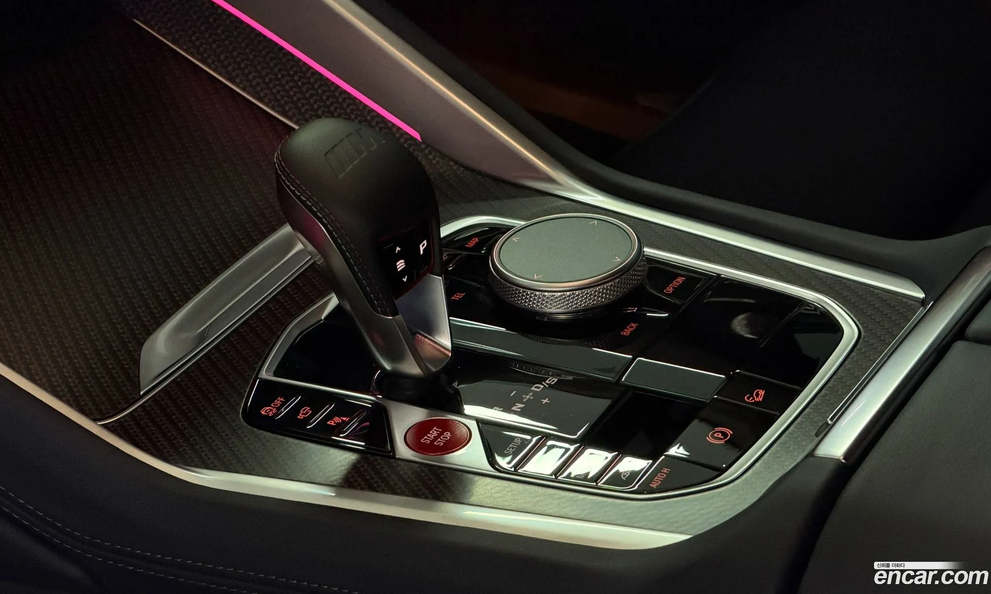 BMW XM 2025 — 2