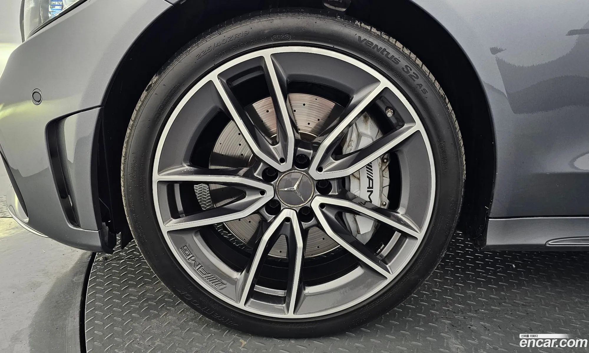 Mercedes-Benz C-Class W205 2019 — 13