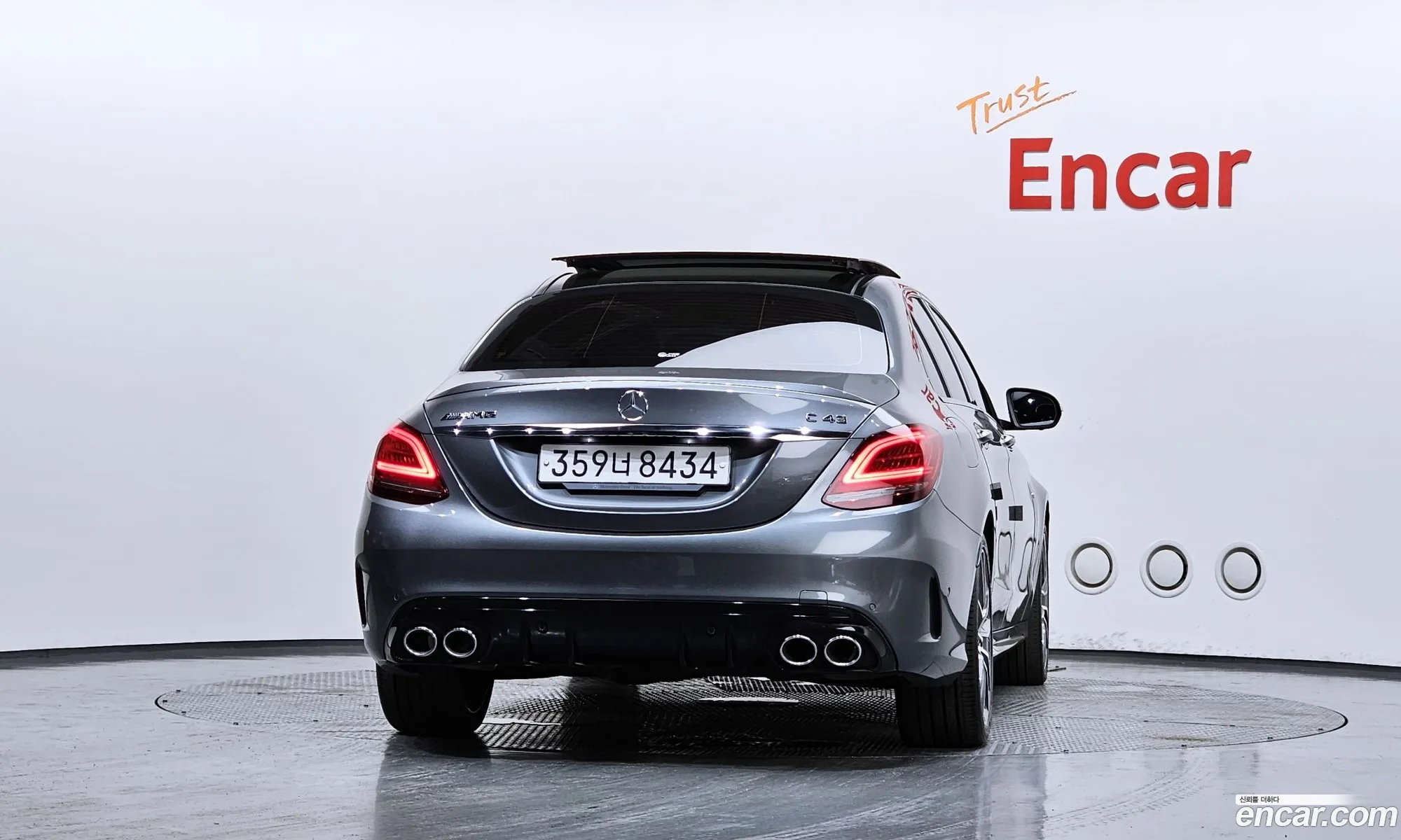 Mercedes-Benz C-Class W205 2019 — 33