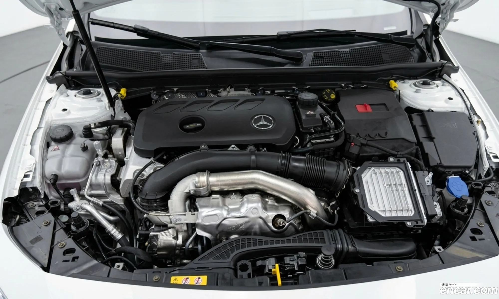 Mercedes-Benz A-Class W177 2025 — 8