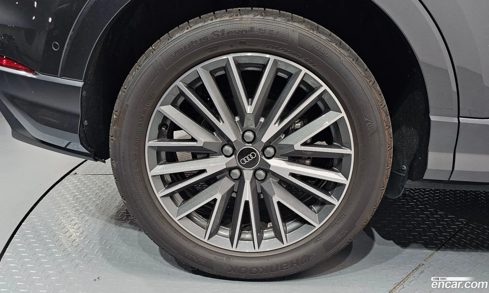 Audi Q3 2025 WAUZZZF34S1034701 — 11