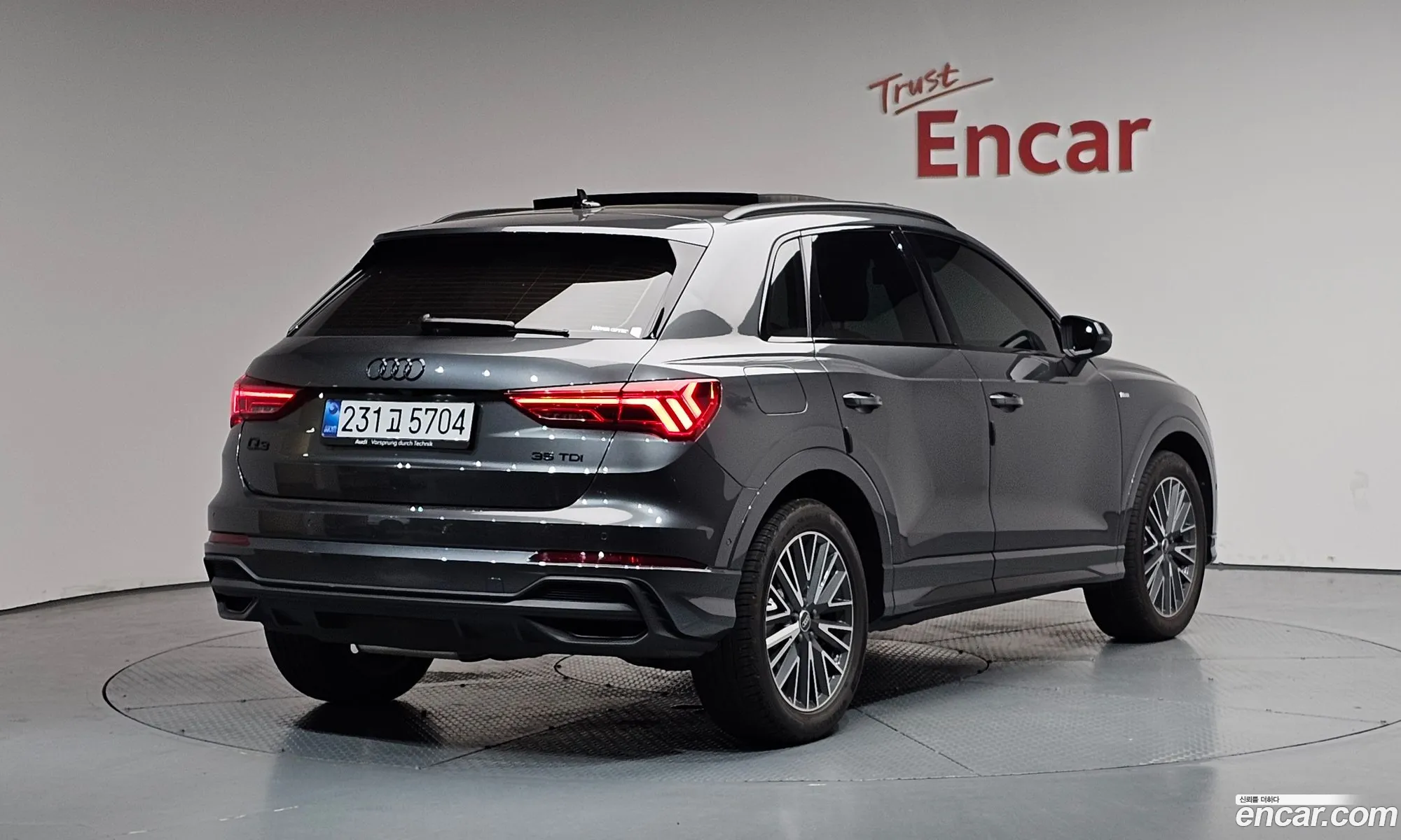 Audi Q3 2025 WAUZZZF34S1034701 — 28
