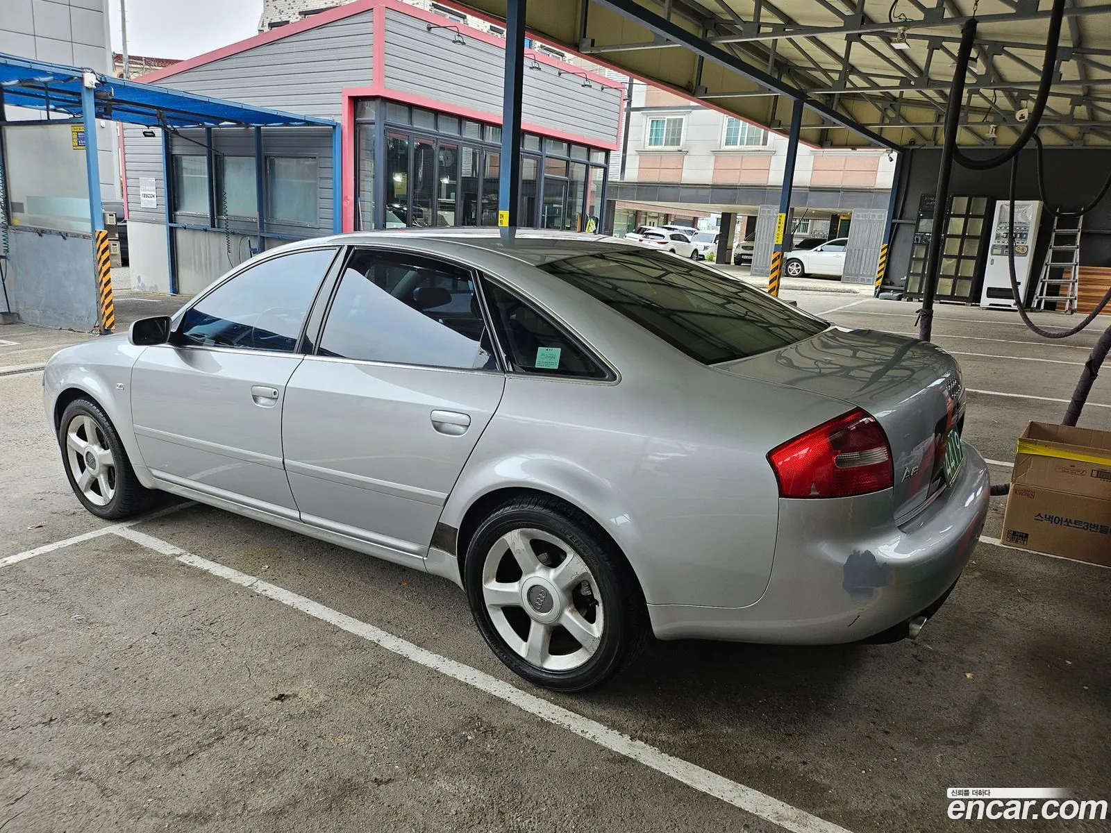 Audi A6 2004 — 9