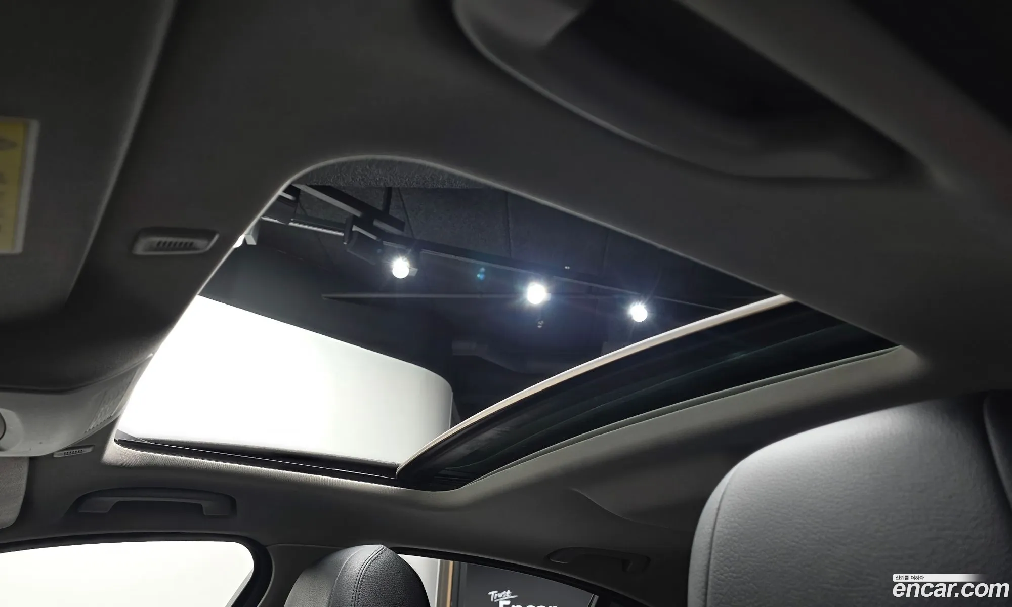 BMW 5 Series 2015 WBA5E7105GG156354 — 8