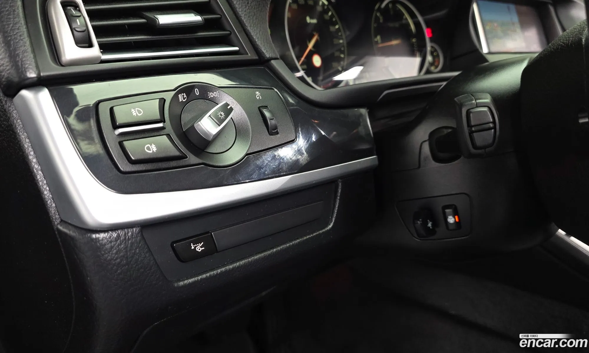 BMW 5 Series 2015 WBA5E7105GG156354 — 19