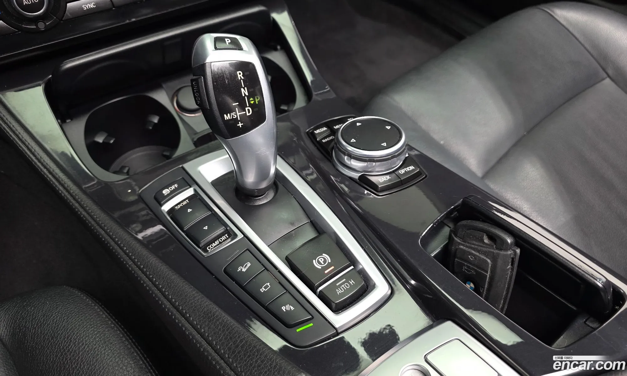 BMW 5 Series 2015 WBA5E7105GG156354 — 16