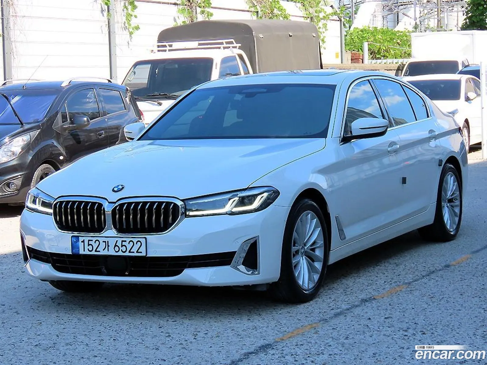 BMW 5 Series 2022 — 18