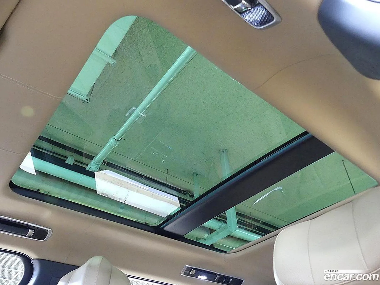 Land Rover Range Rover 2023 — 16