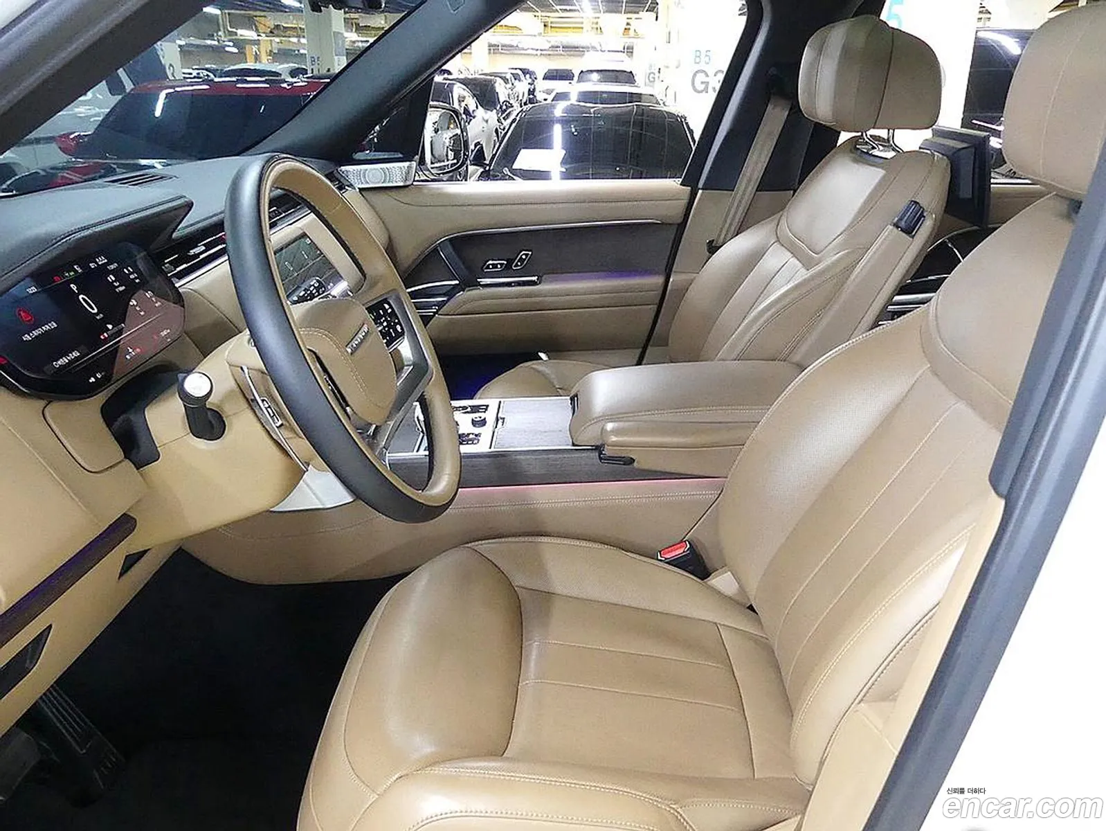 Land Rover Range Rover 2023 — 18