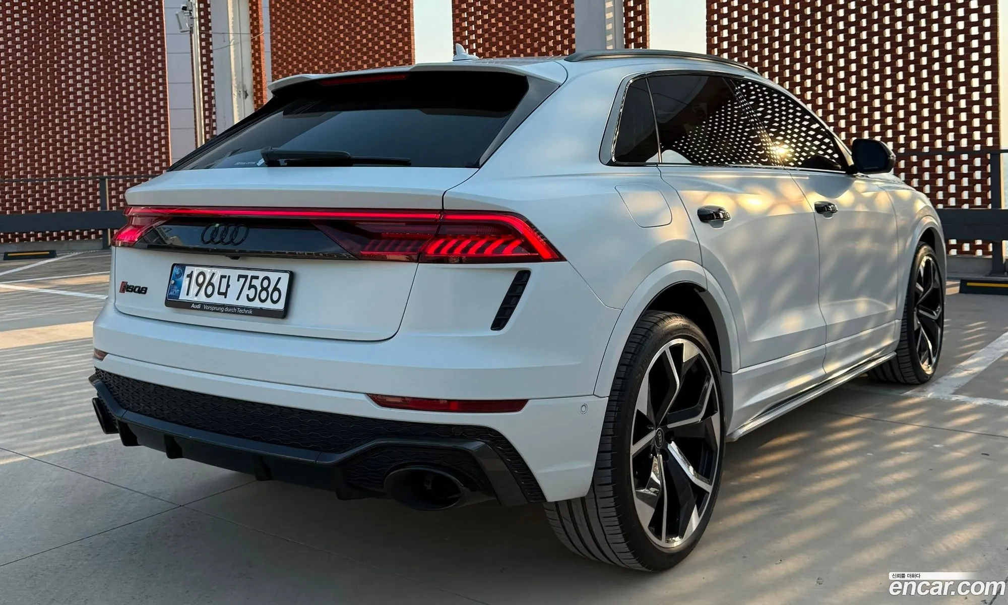 Audi RSQ8 2021 — 15