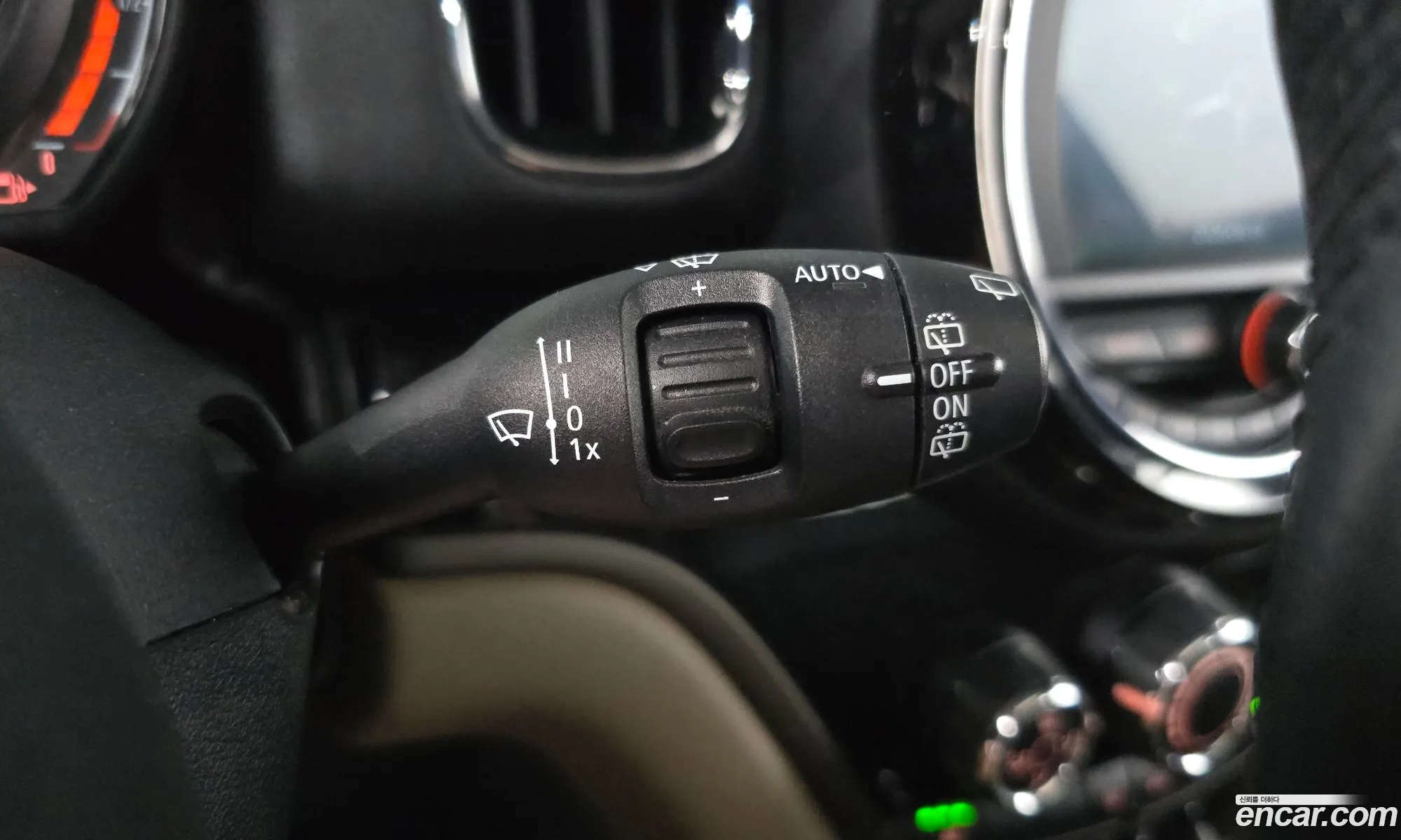 Mini Cooper D Countryman 2018 — 18