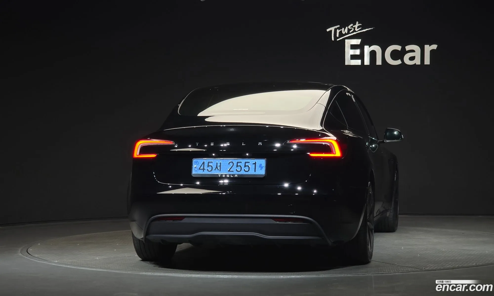 Tesla Model 3 2024 LRW3E7FS8RC127457 — 6
