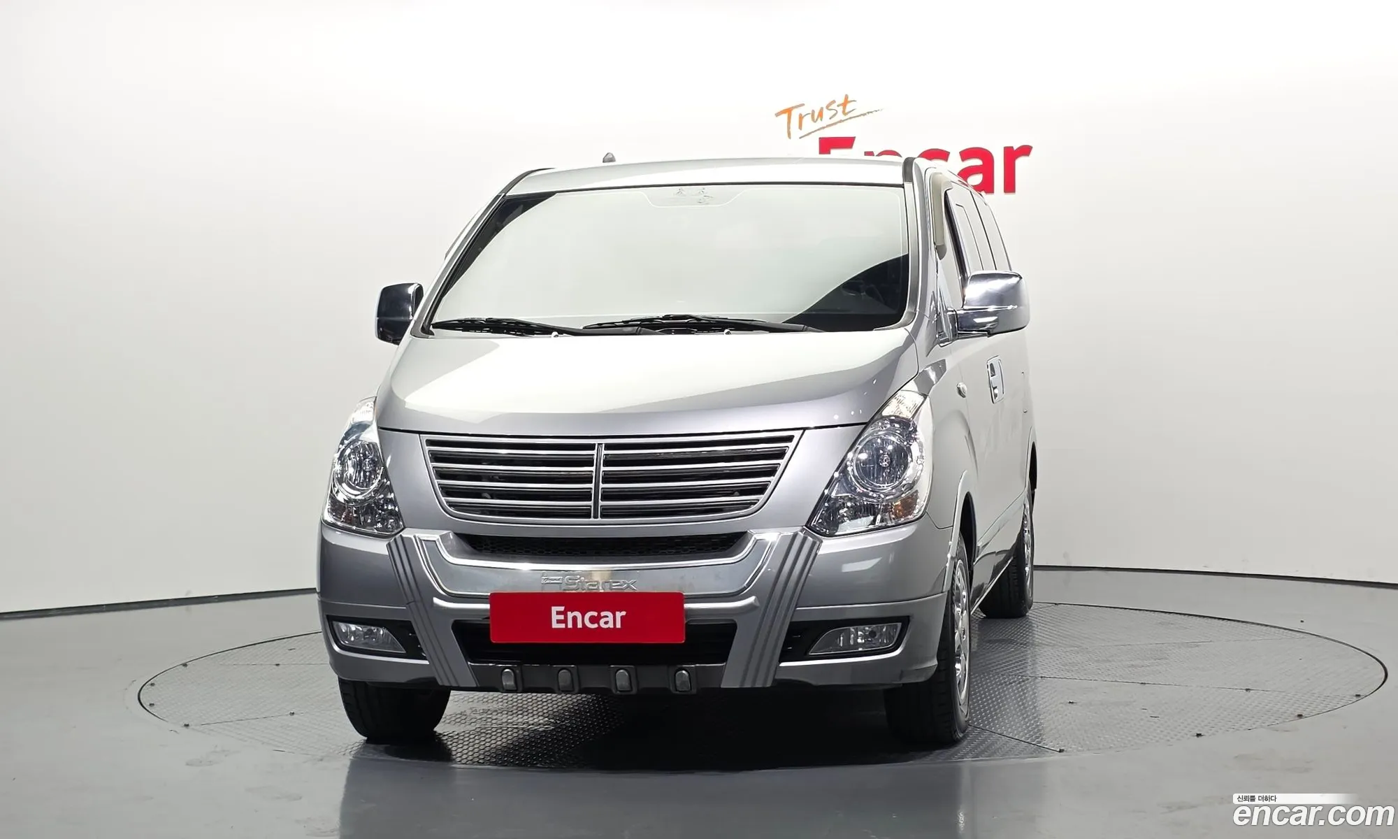 Hyundai Grand Starex 2013 — 3