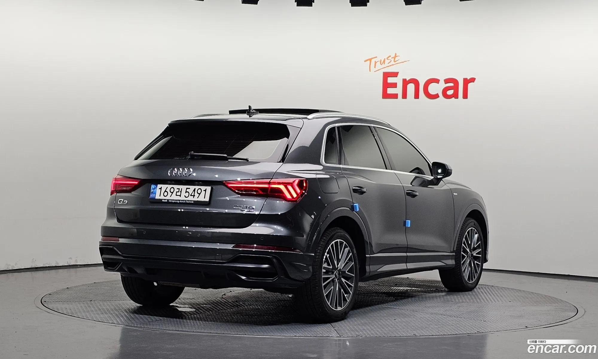Audi Q3 2022 WAUZZZF31N1100156 — 10