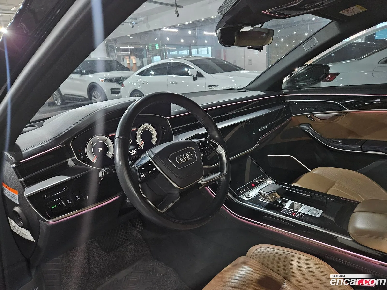 Audi A8 2021 — 8