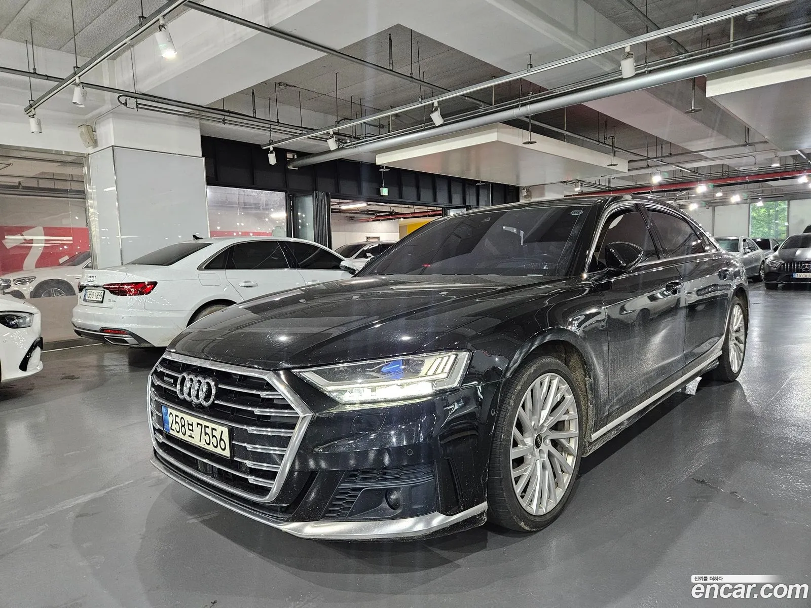 Audi A8 2021 — 5