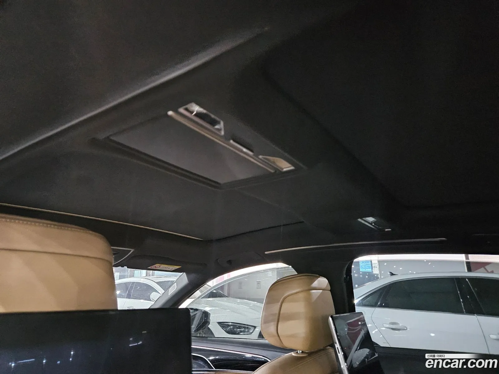 Audi A8 2021 — 7