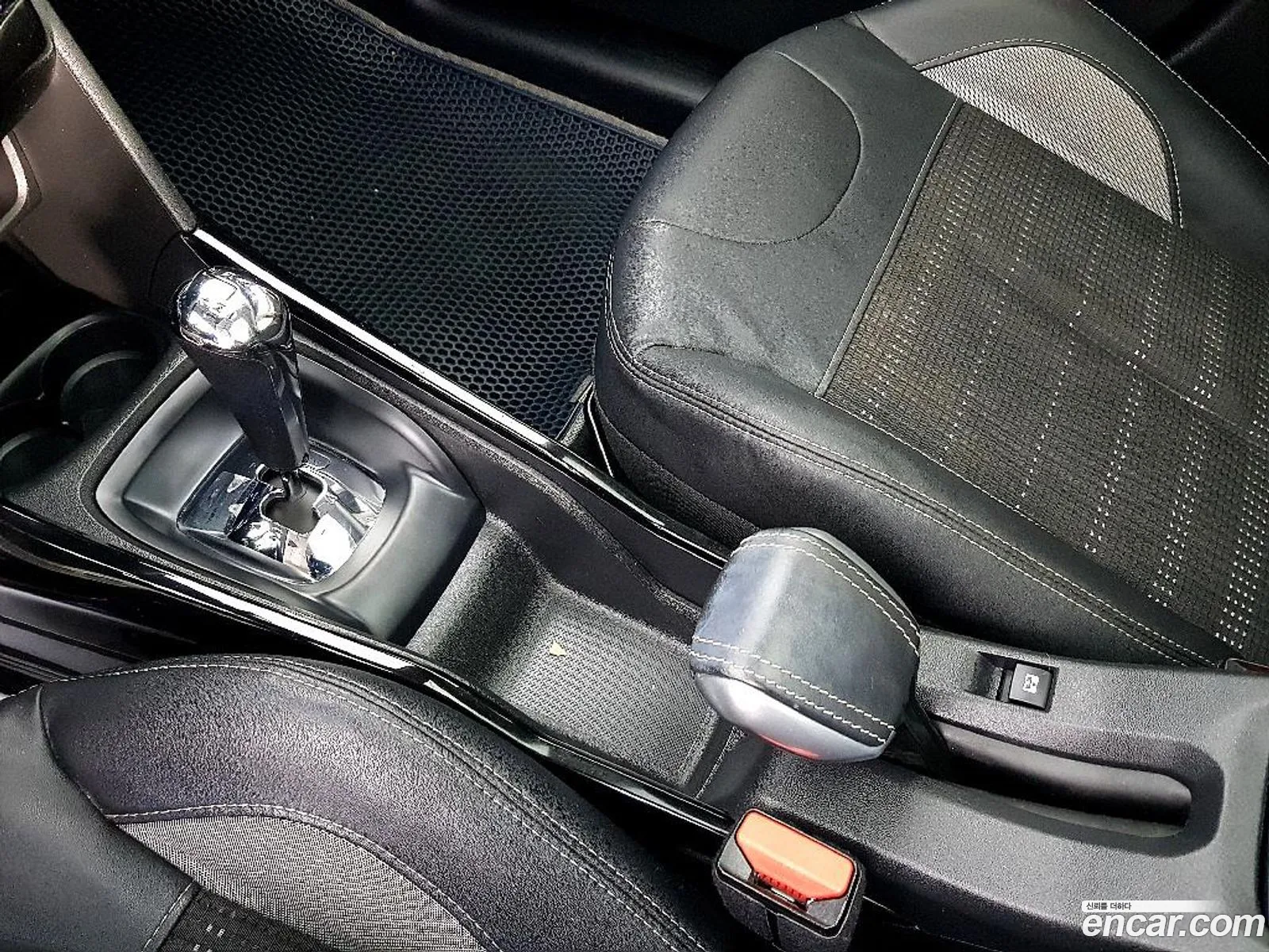 Peugeot 2008 2015 — 3