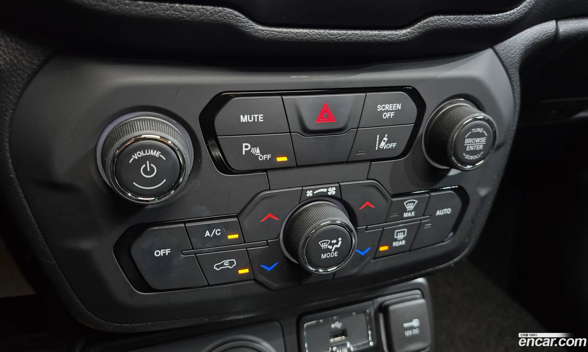 Jeep Renegade 2021 1C4NJDDB5MPM78773 — 30