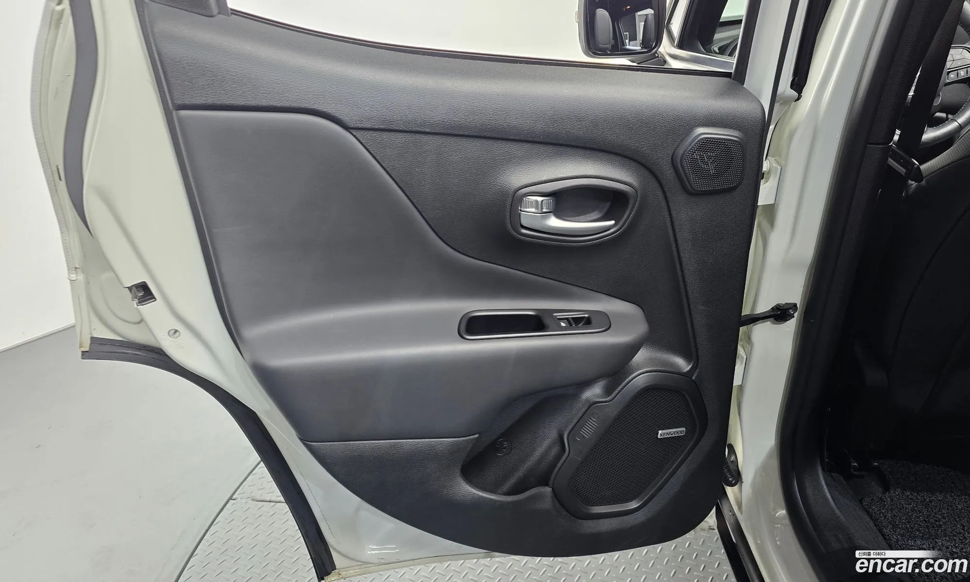 Jeep Renegade 2021 1C4NJDDB5MPM78773 — 18
