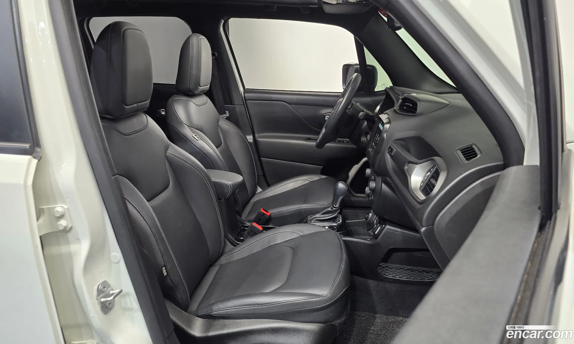 Jeep Renegade 2021 1C4NJDDB5MPM78773 — 25
