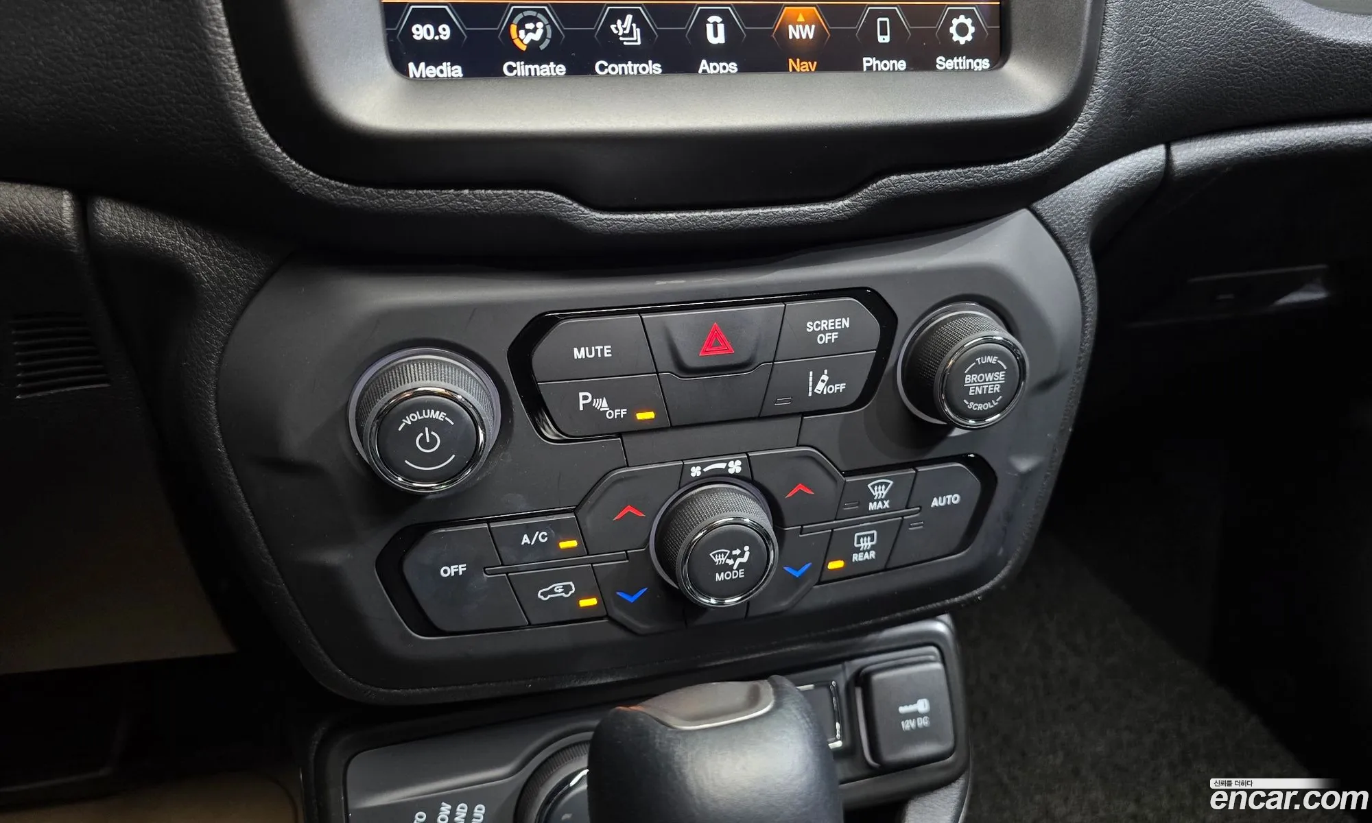 Jeep Renegade 2021 1C4NJDDB5MPM78773 — 19