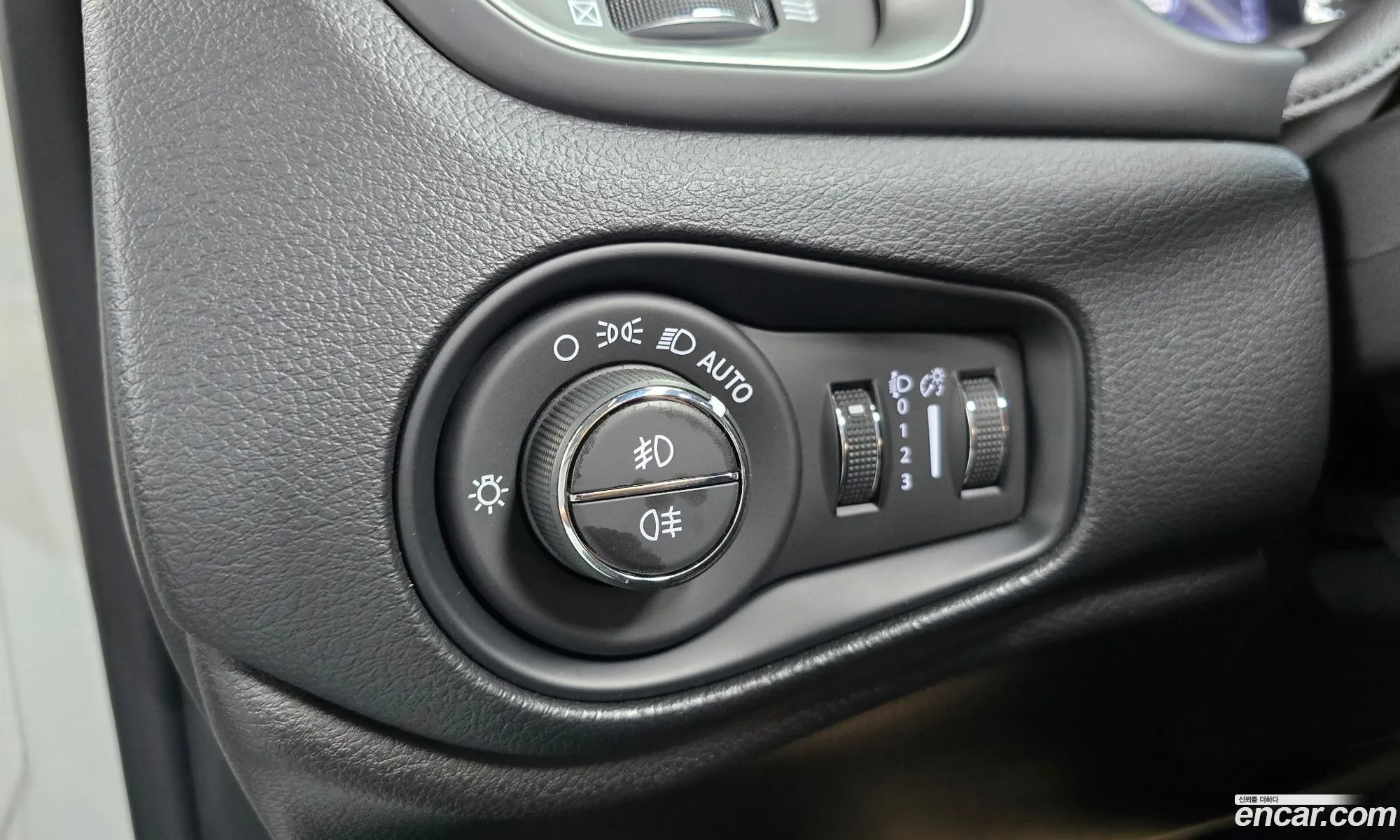 Jeep Renegade 2021 1C4NJDDB5MPM78773 — 16