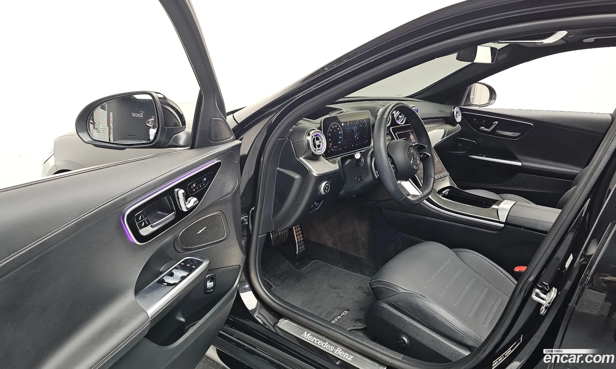 Mercedes-Benz C-Class W206 2023 — 15