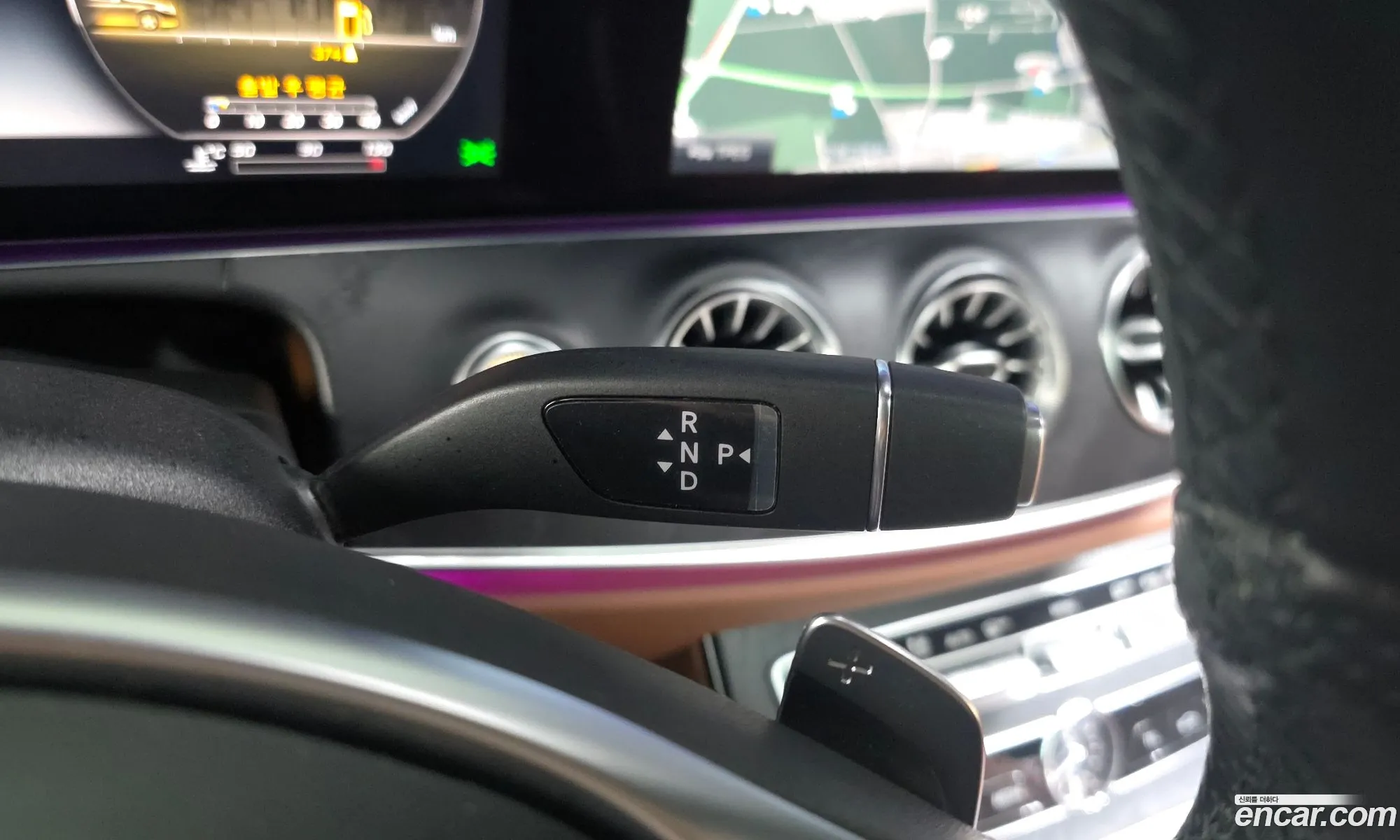 Mercedes-Benz E-Class W213 2018 — 15